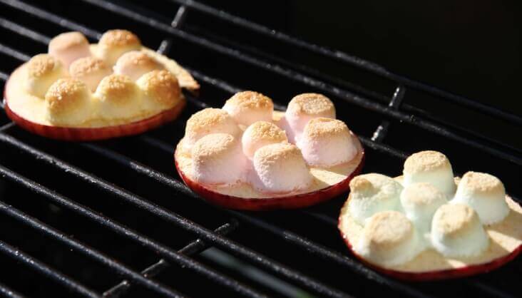 gegrillter Apfel-Marshmallow Rezept von Elbe-Obst aus dem Alten Land